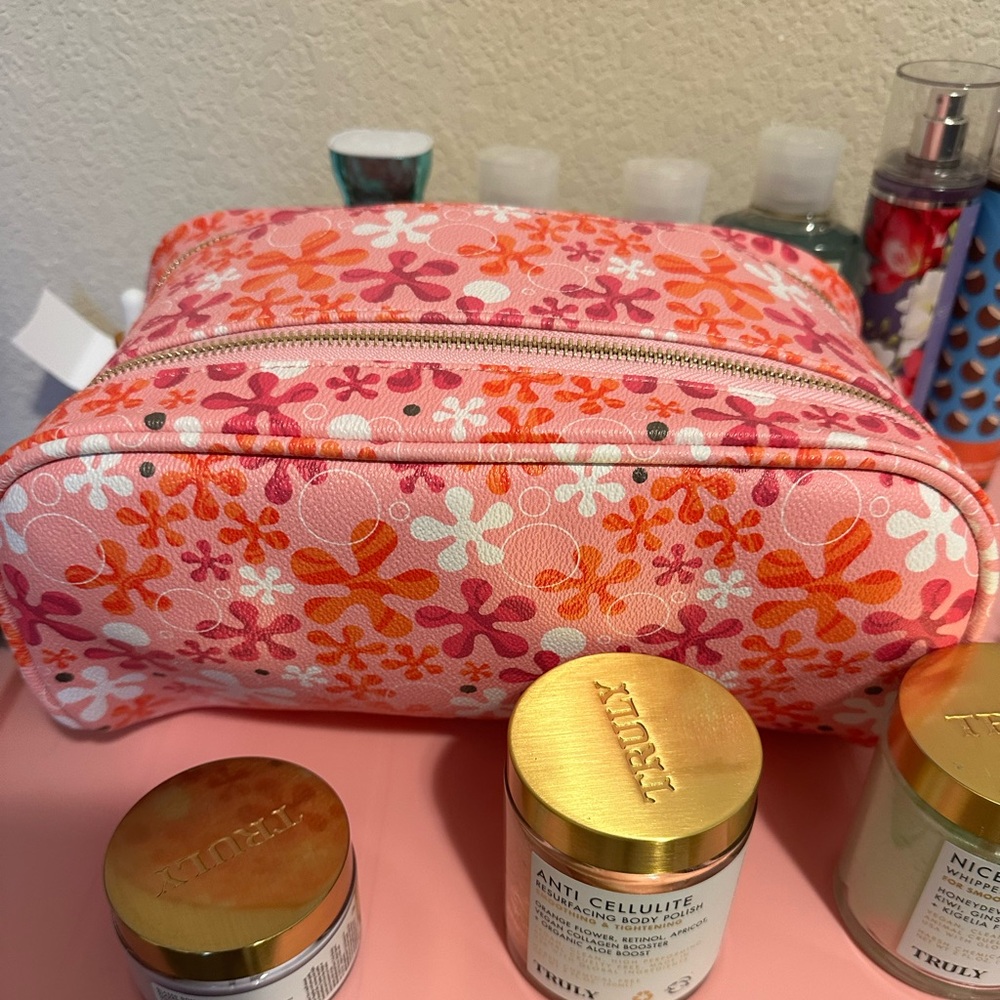 Truly beauty vanity case